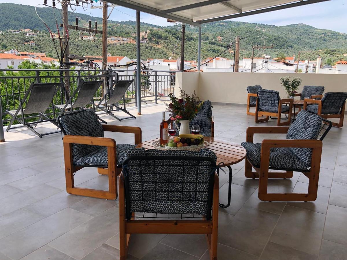 Central Guest House Skiathos Buitenkant foto