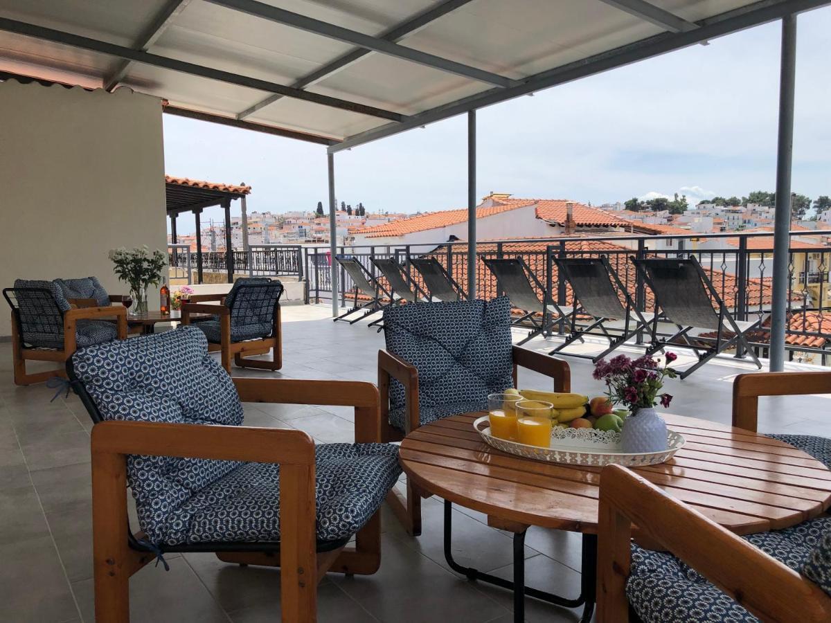 Central Guest House Skiathos Buitenkant foto