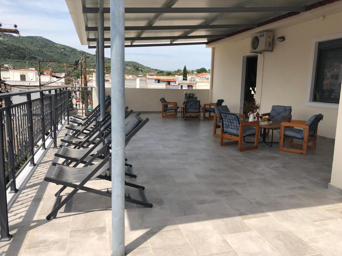Central Guest House Skiathos Buitenkant foto