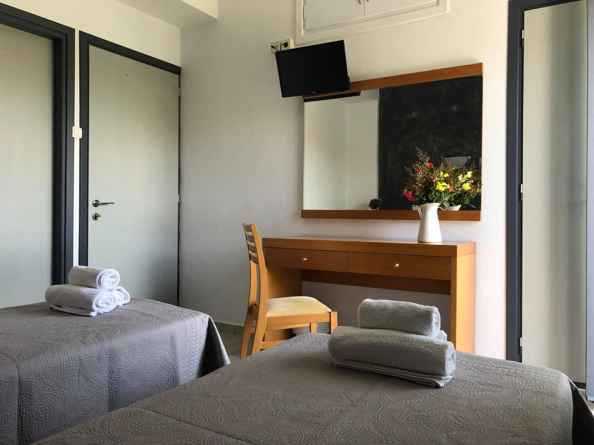 Central Guest House Skiathos Buitenkant foto